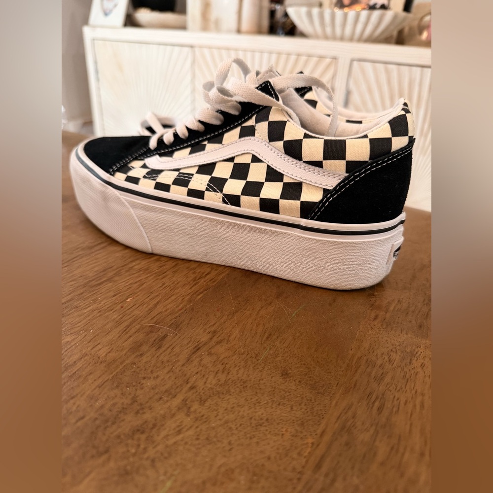 Vans Checkerboard Platform Old Skool Sneakers - Black/Cream